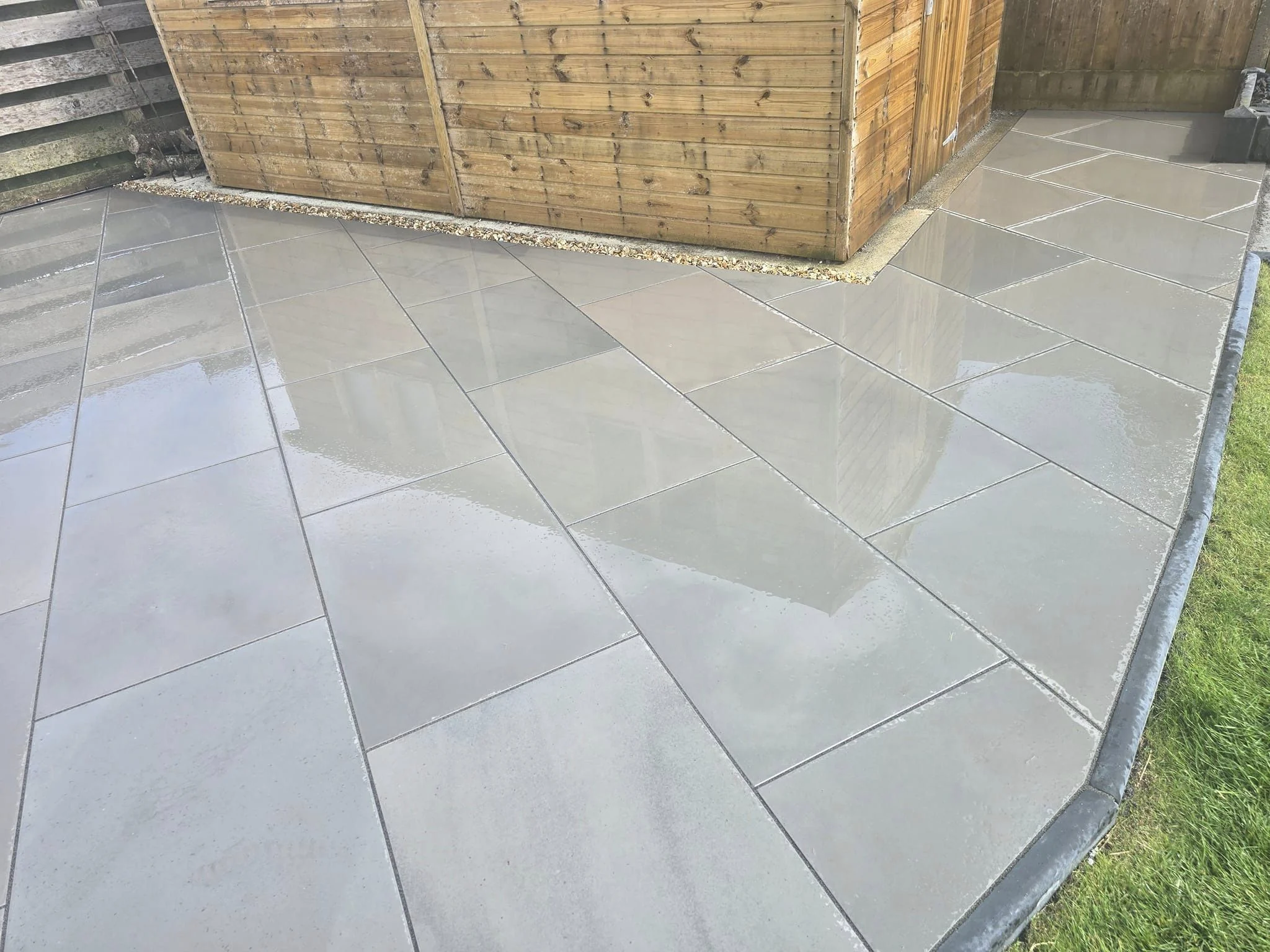 Porcelain patio with a smooth reflective finish